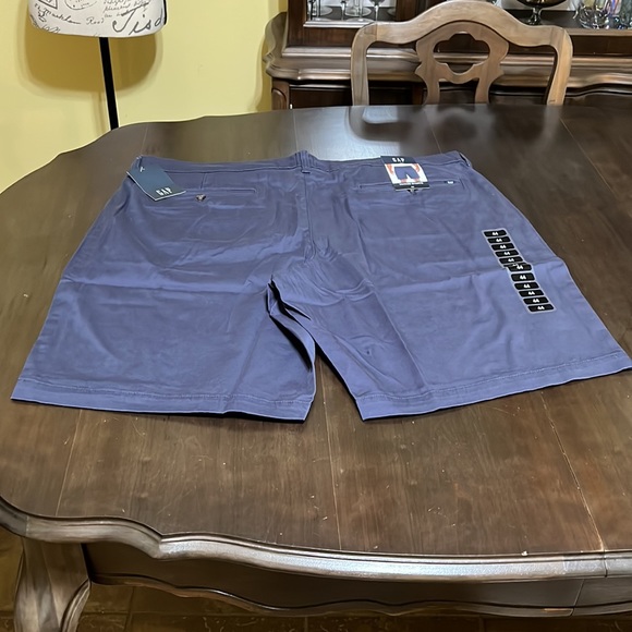 GAP Men’s Shorts - Picture 5 of 8